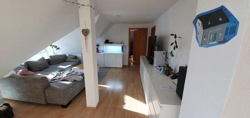 Dachgeschoßwohnung Halle (Saale) Silberhöhe - 3 Zimmer, 83 m&sup2;, 670&euro; | Angebot:24682954