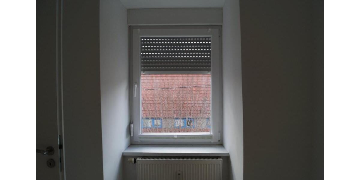 Etagenwohnung Teutschenthal - 2 Zimmer, 40 m&sup2;, 300&euro; | Angebot:25269842