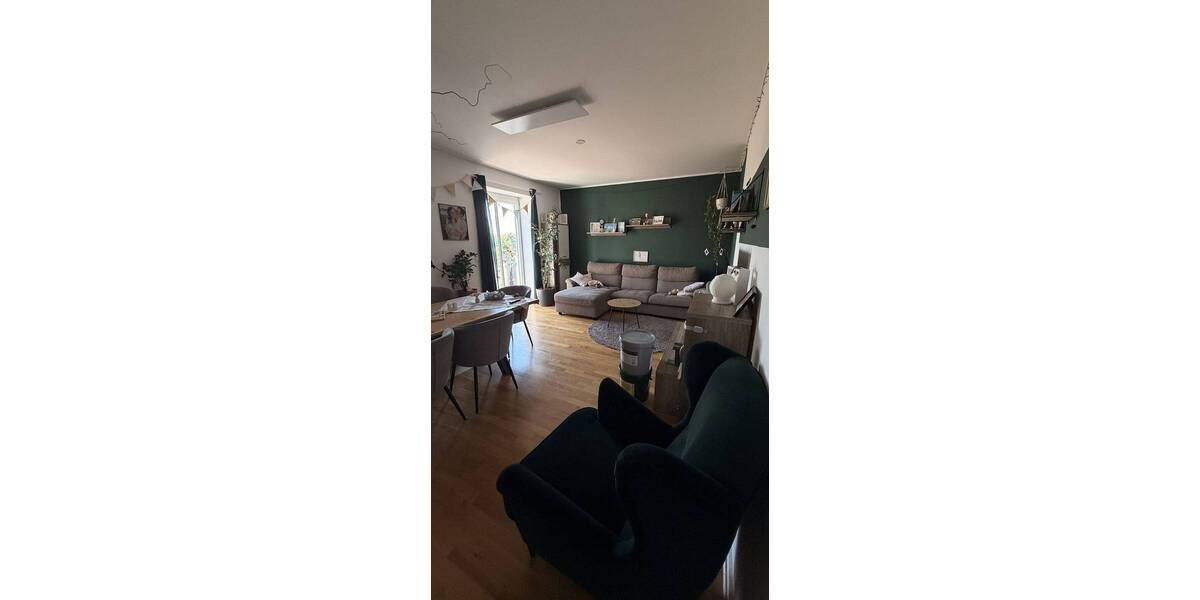 Etagenwohnung Markranstädt Quesitz - 5 Zimmer, 134 m&sup2;, 1.300&euro; | Angebot:26763989