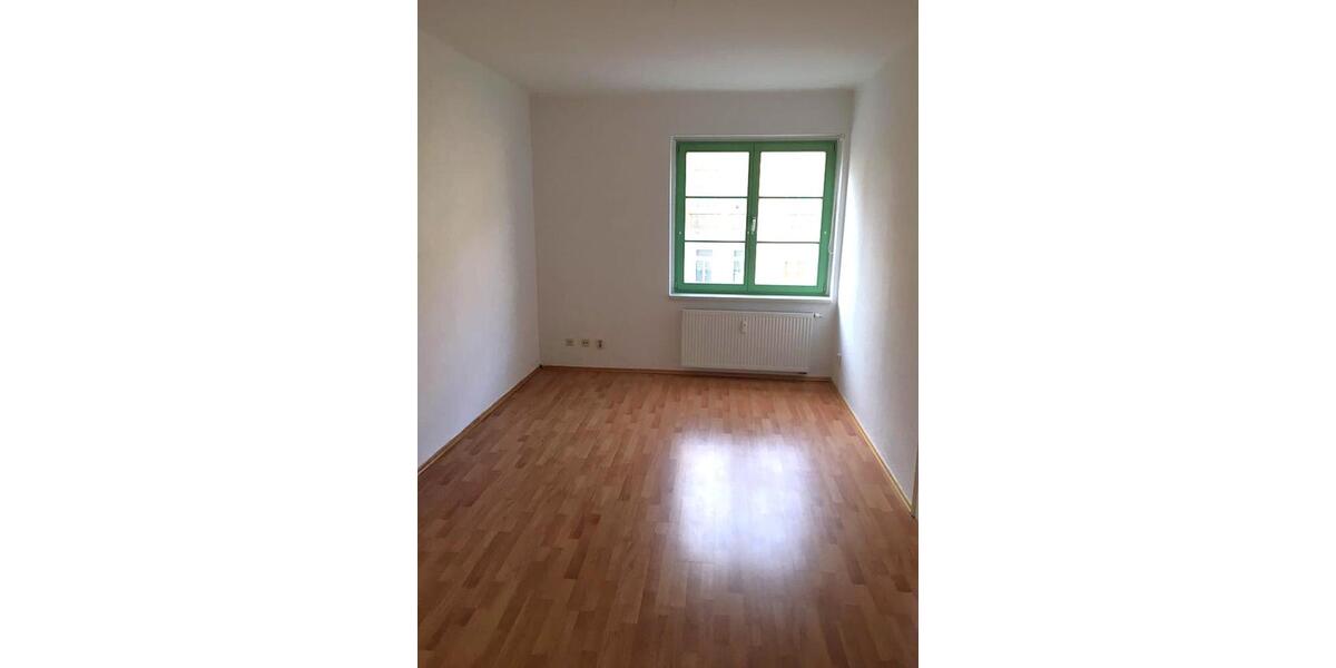 Hochparterre Halle (Saale) Damaschkestraße - 3 Zimmer, 73 m&sup2;, 510&euro; | Angebot:24429595