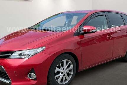 Toyota Auris 248.491 km 5.499 &euro; Sandersdorf-Brehna 06796