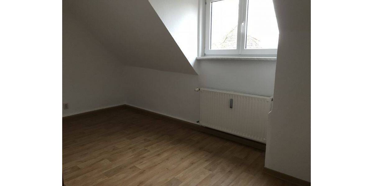 Etagenwohnung Bad Dürrenberg - 3 Zimmer, 58 m&sup2;, 368&euro; | Angebot:26879008