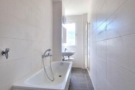 Komplett sanierte 2-Raumwohnung mit Dusche zu vermieten 2 zimmer