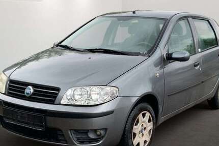 Fiat Punto 216.609 km 699 € Sandersdorf-Brehna 06796