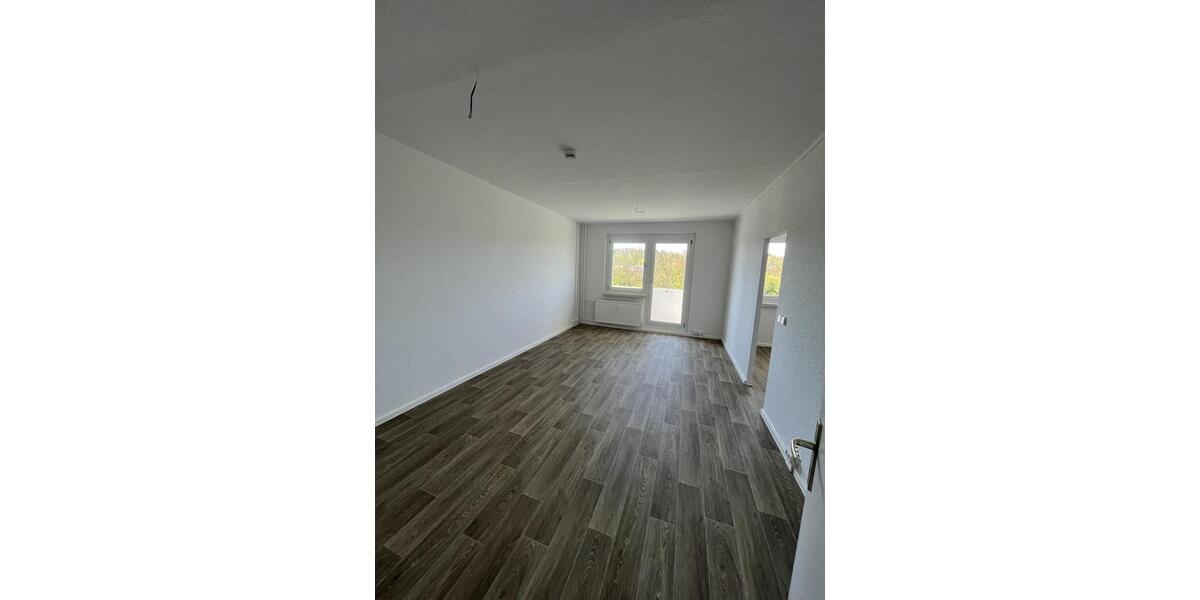 Etagenwohnung Halle (Saale) Dölau - 3 Zimmer, 70 m&sup2;, 422&euro; | Angebot:24688592