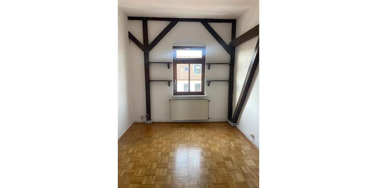 Dachgeschoßwohnung Halle (Saale) Frohe Zukunft - 2 Zimmer, 60 m&sup2;, 648&euro; | Angebot:26698376