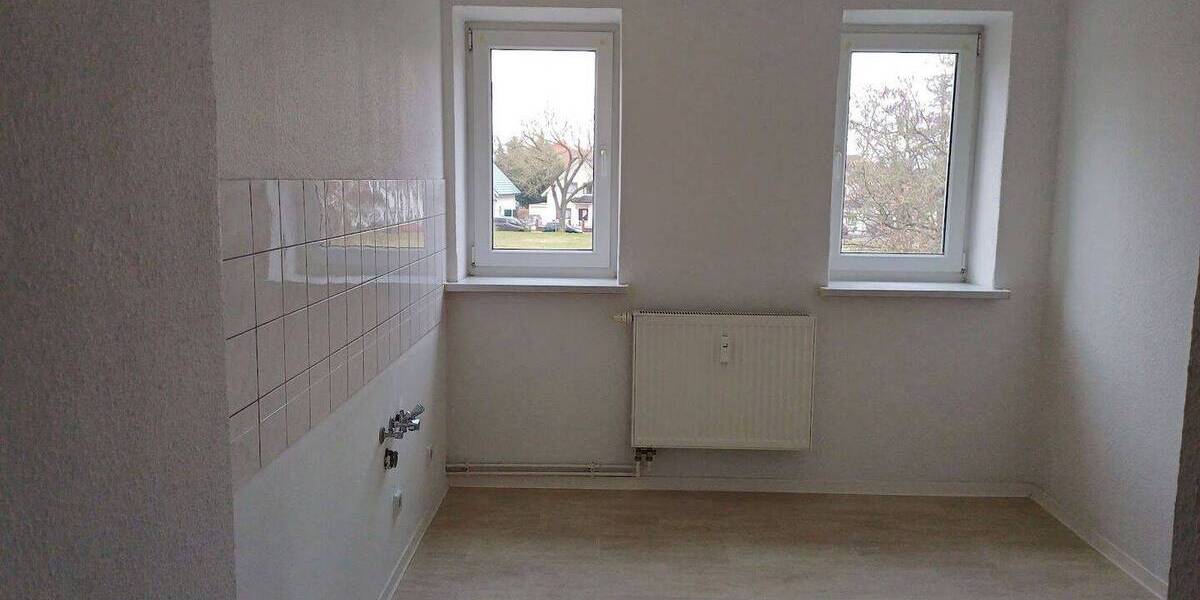 Etagenwohnung Merseburg Geusa - 3 Zimmer, 52 m&sup2;, 313&euro; | Angebot:26751175