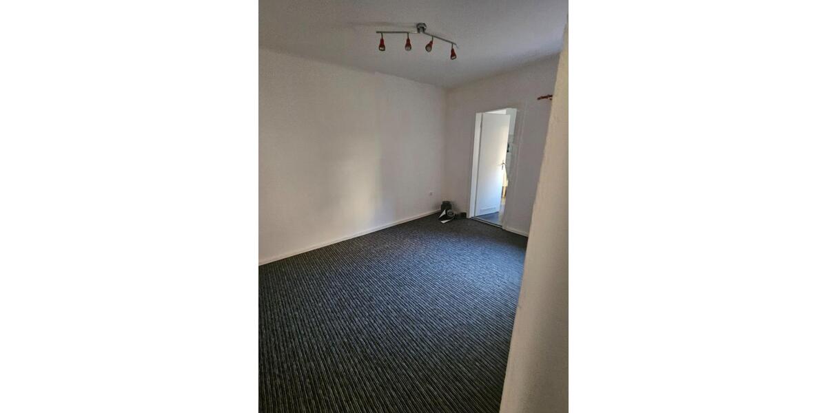 Reihenhaus Eisleben (Lutherstadt) - 6 Zimmer, 165 m&sup2;, 111.000&euro; | Angebot:24896064