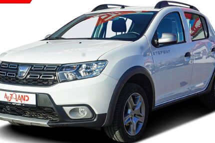 Dacia Sandero 49.070 km 13.950 &euro; Halle 06122