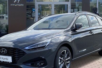 Hyundai i30 7.066 km 25.999 € Leipzig 04328
