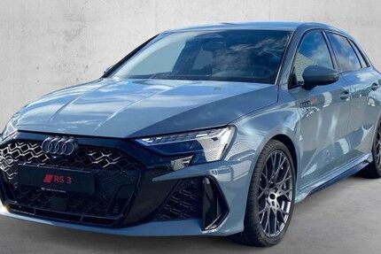 Audi RS3 4.900 km 68.490 € Leipzig 04277