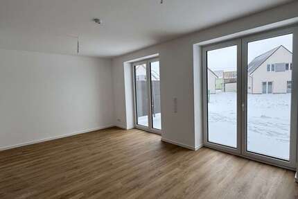 Haus Wiedemar - 4 Zimmer, 115 m&sup2;, 1.700&euro; | Angebot:24857400