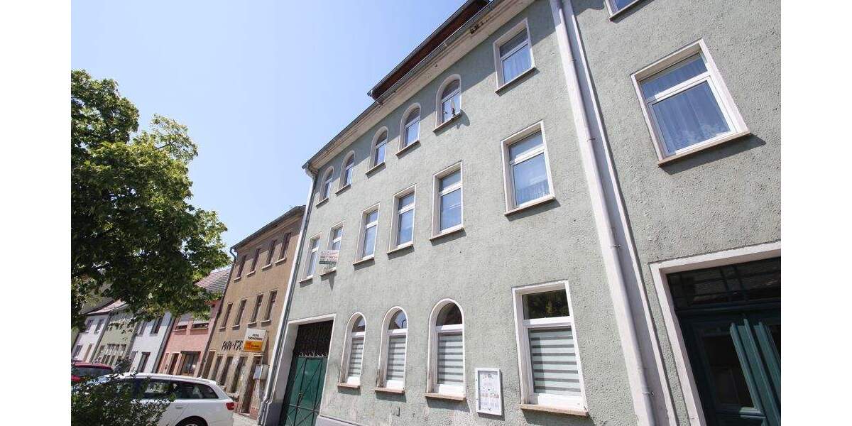 Etagenwohnung Lützen - 4 Zimmer, 110 m&sup2;, 850&euro; | Angebot:23957749