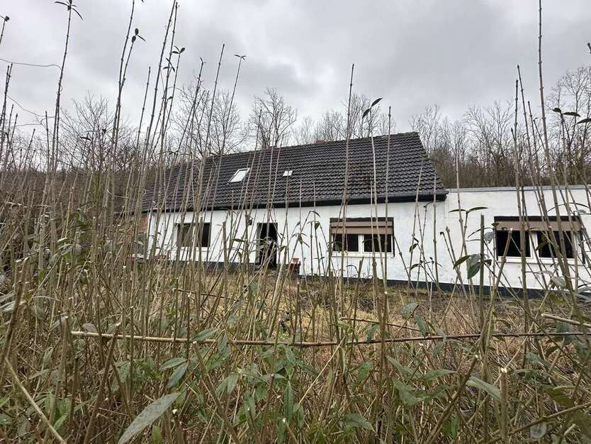 Haus zum Kaufen in Gerbstedt 49.900 € 150 m²