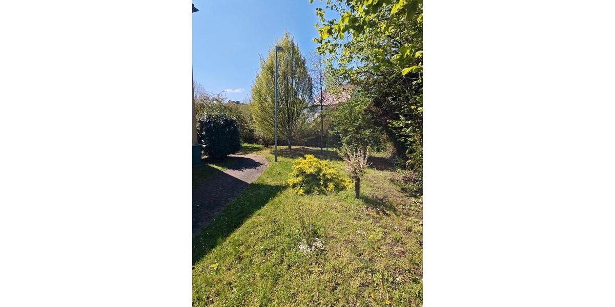 Dachgeschoßwohnung Merseburg - 2 Zimmer, 52 m&sup2;, 80.000&euro; | Angebot:27500664