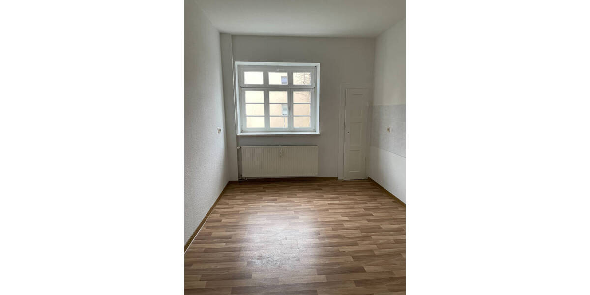 Etagenwohnung Halle Damaschkestraße - 2 Zimmer, 50 m&sup2;, 390&euro; | Angebot:26257235