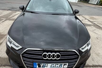 Audi A3 158.000 km 11.900 &euro; Petersberg 06193