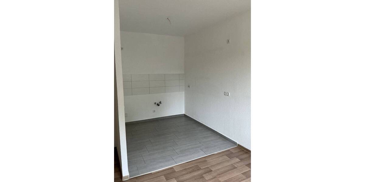 Etagenwohnung Sandersdorf-Brehna Sandersdorf - 2 Zimmer, 41 m&sup2;, 296&euro; | Angebot:26745004