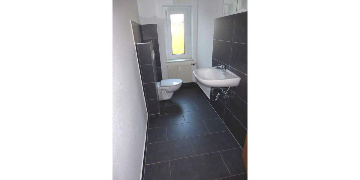 Etagenwohnung Markranstädt Großlehna - 3 Zimmer, 73 m&sup2;, 560&euro; | Angebot:24767572