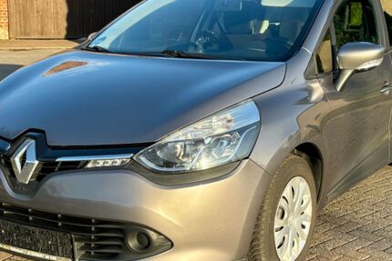 Renault Clio 197.400 km 3.790 &euro; Schkopau / OT Wallendorf 06258