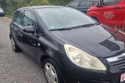 Opel Corsa 188.000 km 1.290 € Halle Saale 06132