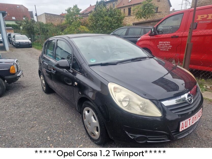 Opel Corsa 188.000 km 1.290 € Halle Saale 06132