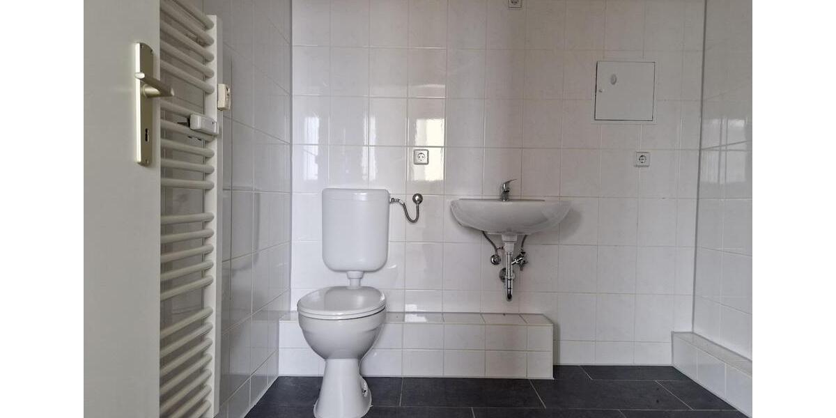 Etagenwohnung Halle (Saale) Halle-Neustadt - 2 Zimmer, 54 m&sup2;, 282&euro; | Angebot:24353175