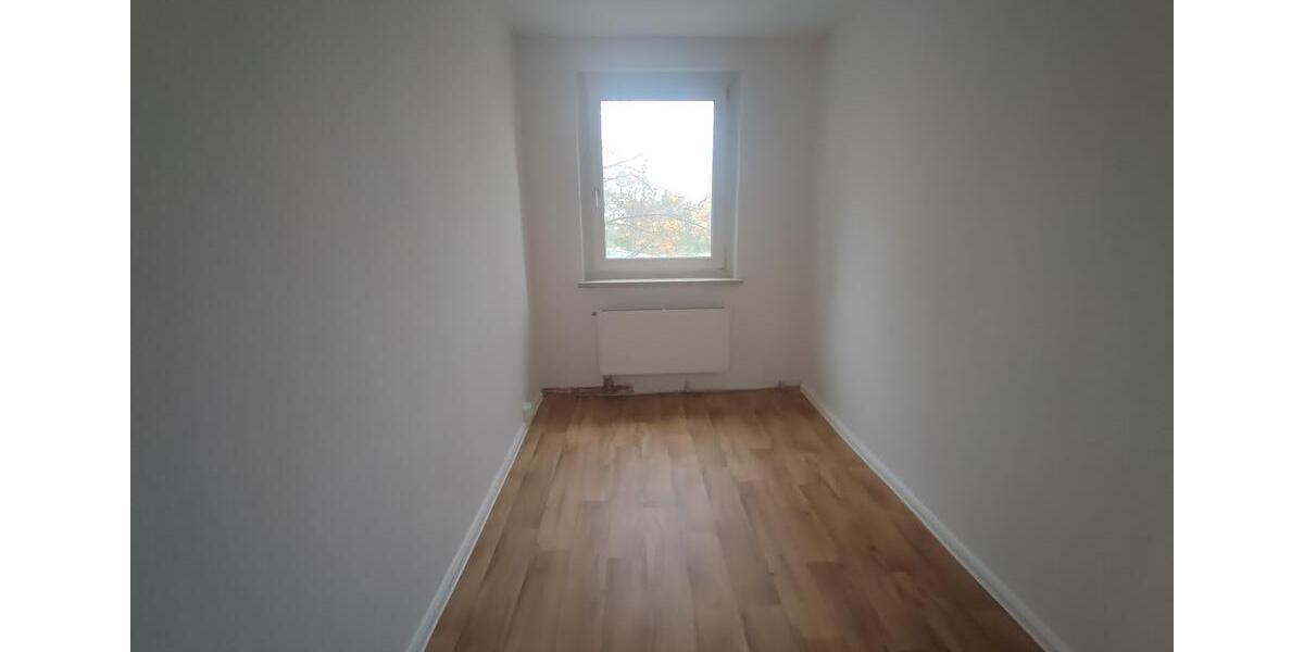 Erdgeschoßwohnung Merseburg - 2 Zimmer, 49 m&sup2;, 345&euro; | Angebot:26304901