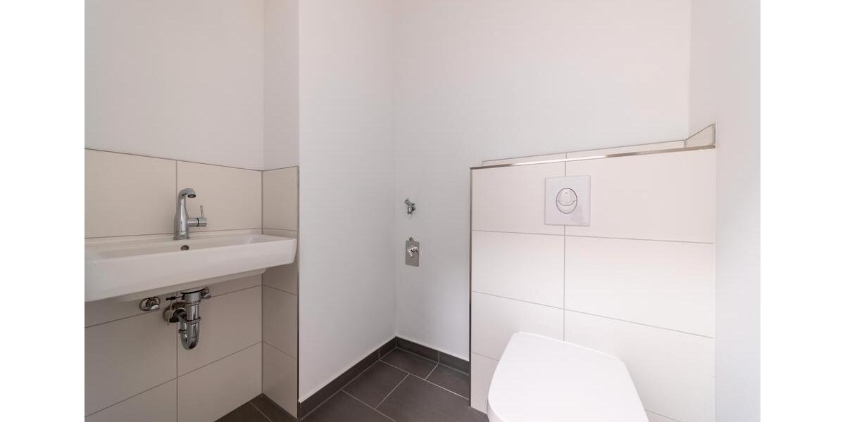 Großzügige Wohnung im Hochparterre mit Balkon - WE01 4 zimmer