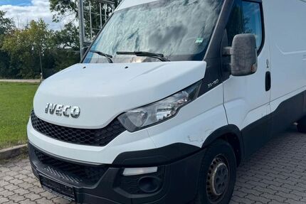 IVECO Andere 212.000 km 10.999 &euro; Schkopau 06258