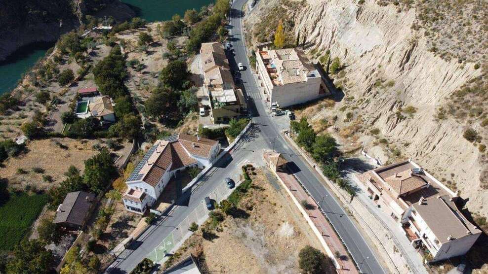 Grundstück zu verkaufen in Güéjar Sierra 414.625 €
