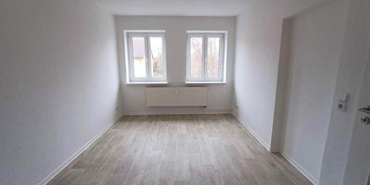 Etagenwohnung Merseburg - 3 Zimmer, 50 m&sup2;, 325&euro; | Angebot:26017588