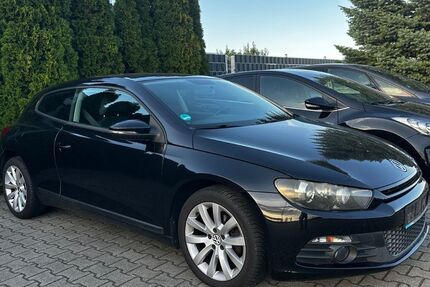 VW Scirocco 141.896 km 7.499 &euro; Kabelsketal/OT Großkugel 06184