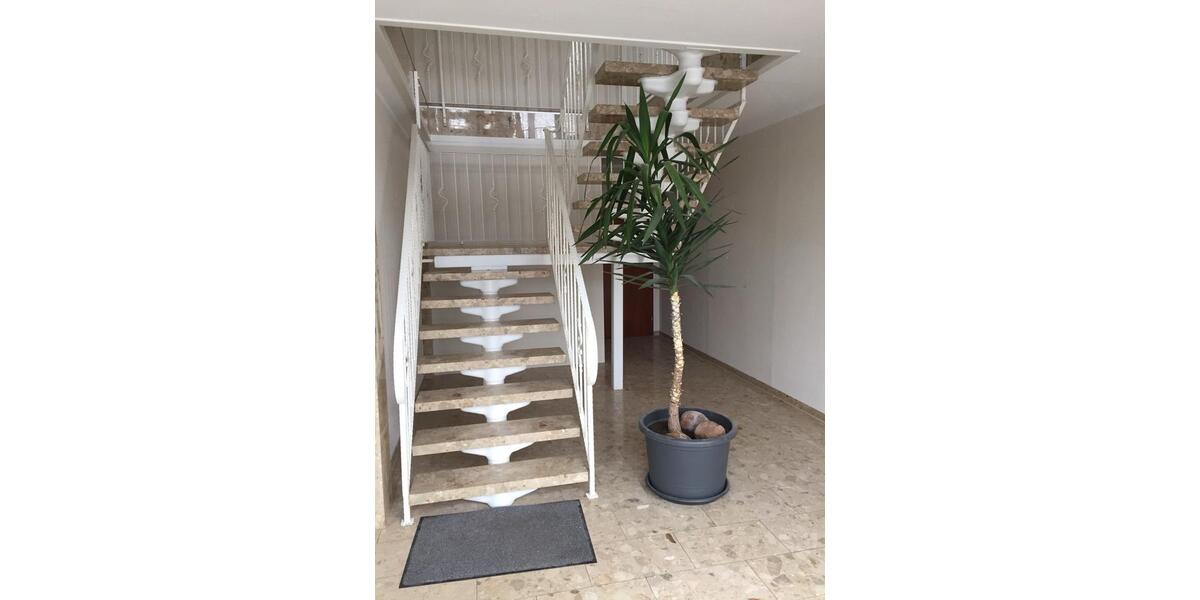 Einfamilienhaus Farnstädt - 10 Zimmer, 250 m&sup2;, 1.200.000&euro; | Angebot:24215047