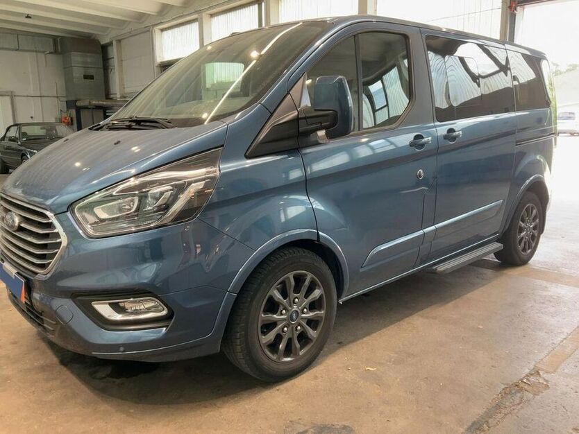 Tourneo Custom