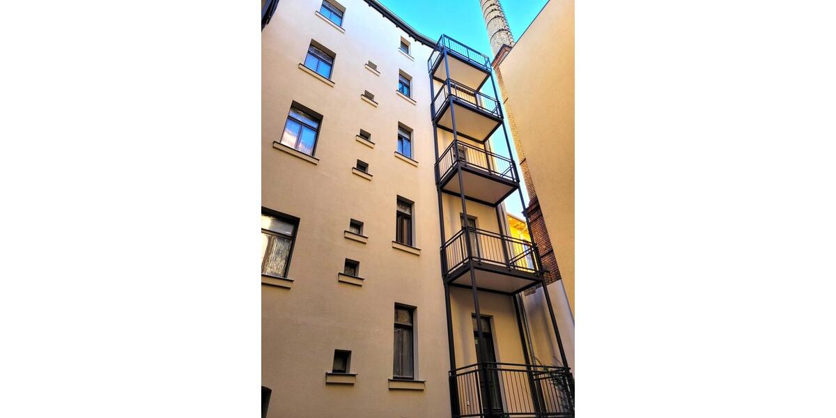 Dachgeschoßwohnung Halle (Saale) Damaschkestraße - 3 Zimmer, 77 m&sup2;, 920&euro; | Angebot:25080977