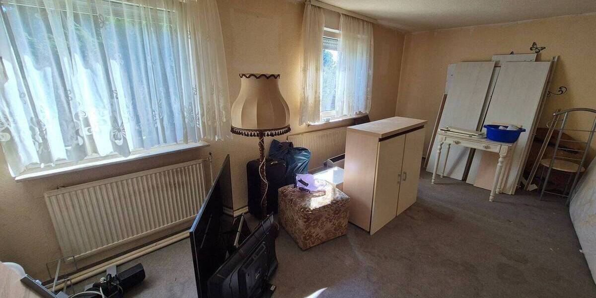 Doppelhaushälfte Sandersdorf-Brehna Sandersdorf - 5 Zimmer, 135 m&sup2;, 90.000&euro; | Angebot:25982873