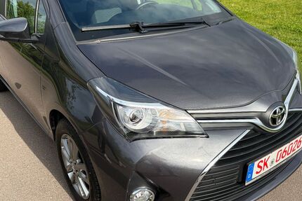 Toyota Yaris 73.000 km 8.999 &euro; HALLE 06116