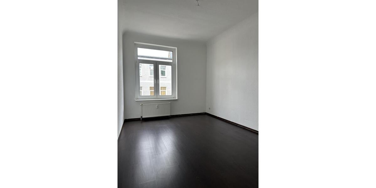 Etagenwohnung Halle (Saale) Büschdorf - 3 Zimmer, 69 m&sup2;, 555&euro; | Angebot:25932939