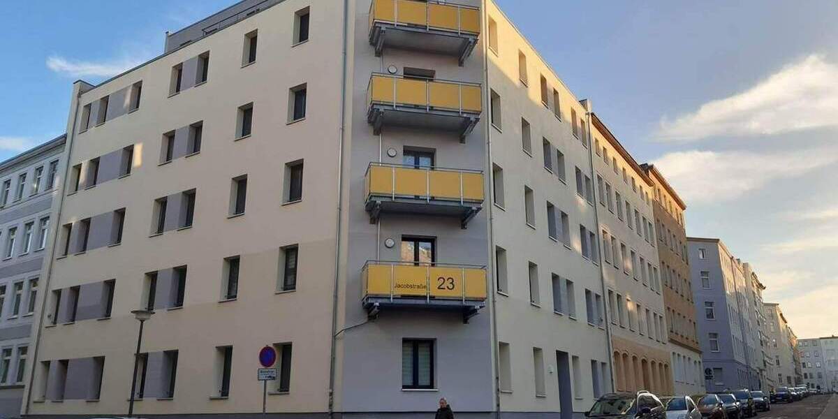 Etagenwohnung Halle (Saale) Innenstadt - 4 Zimmer, 101 m&sup2;, 1.300&euro; | Angebot:26274022