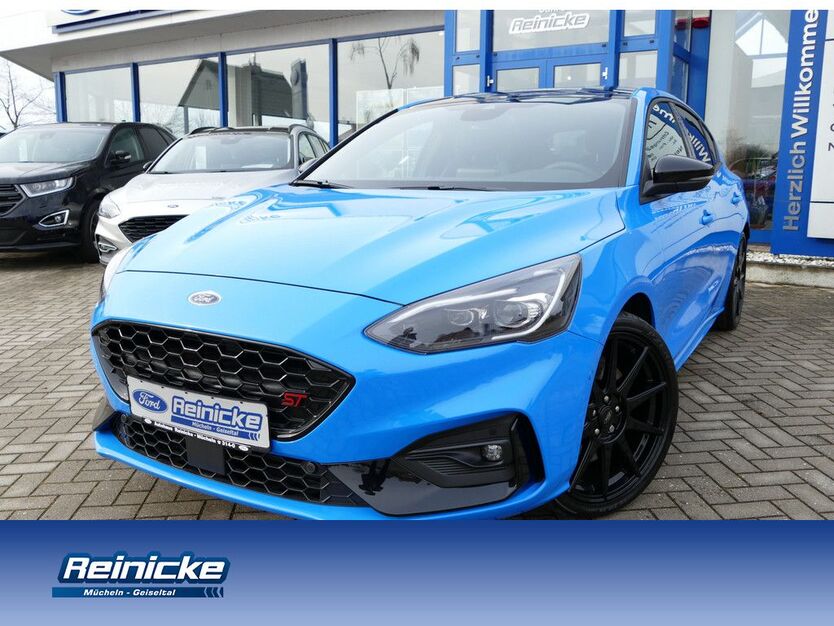 Ford Focus 32.091 km 29.450 € Mücheln / Geiseltal 06249