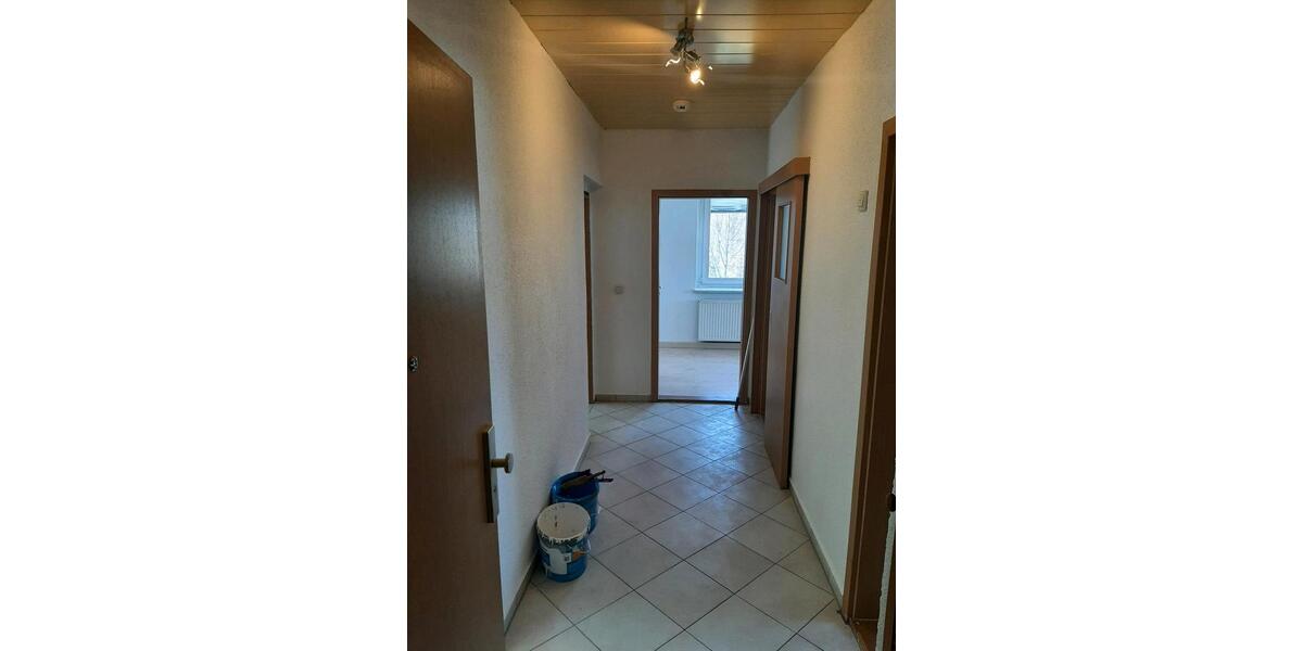 Etagenwohnung Südliches Anhalt - 3 Zimmer, 67 m&sup2;, 83.000&euro; | Angebot:26986950