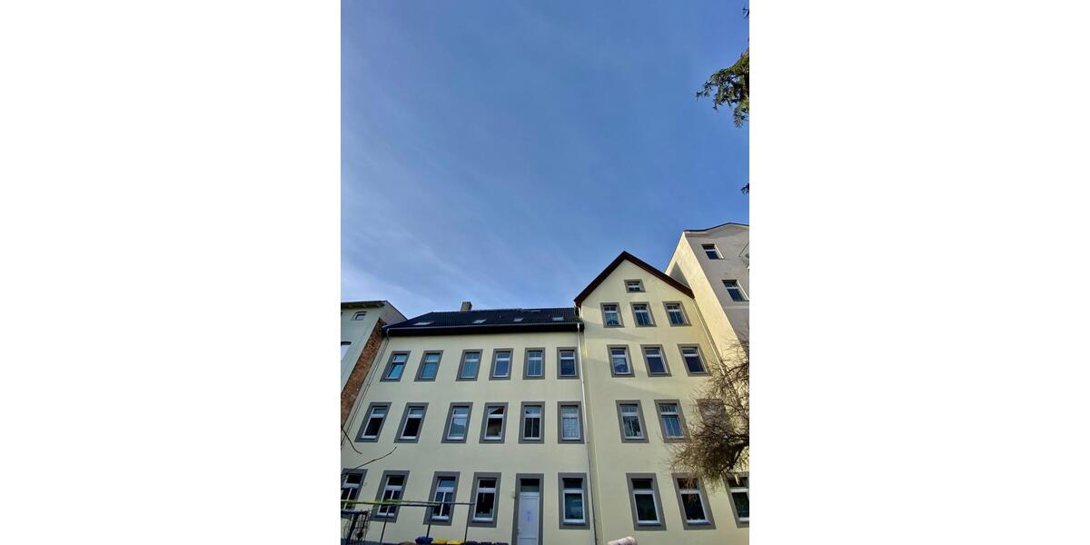 Dachgeschoßwohnung Halle (Saale) Damaschkestraße - 4 Zimmer, 75 m&sup2;, 595&euro; | Angebot:25648287