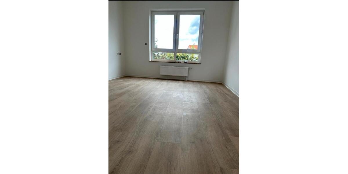 Hochparterre Kabelsketal - 2 Zimmer, 55 m&sup2;, 135.000&euro; | Angebot:27299582