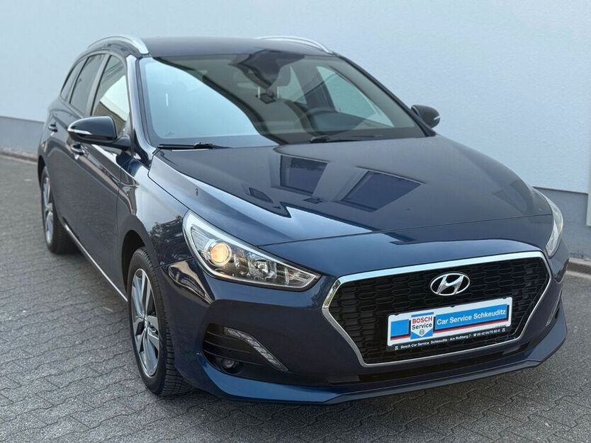 i30