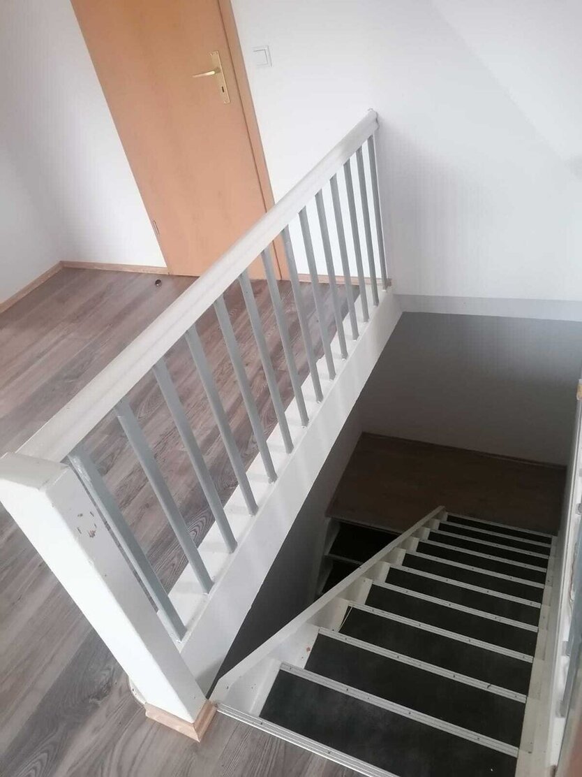 Wettin-Löbejün-Rothenburg, MFH + angrenzendem Reihenendhaus 16 zimmer