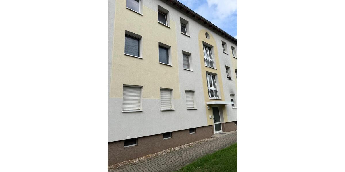 Etagenwohnung Halle (Saale) Damaschkestraße - 3 Zimmer, 64 m&sup2;, 109.000&euro; | Angebot:27692944