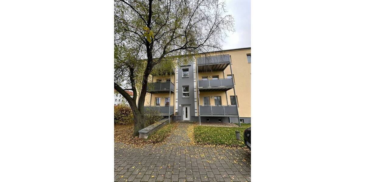 Etagenwohnung Merseburg Kötzschen - 3 Zimmer, 65 m&sup2;, 87.000&euro; | Angebot:26820197