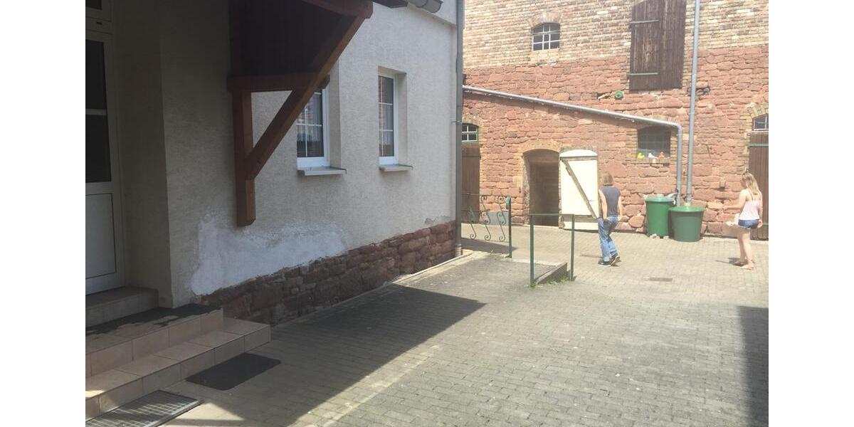 Erdgeschoßwohnung Wettin-Löbejün Löbejün - 1 Zimmer, 24 m&sup2;, 325&euro; | Angebot:25959293