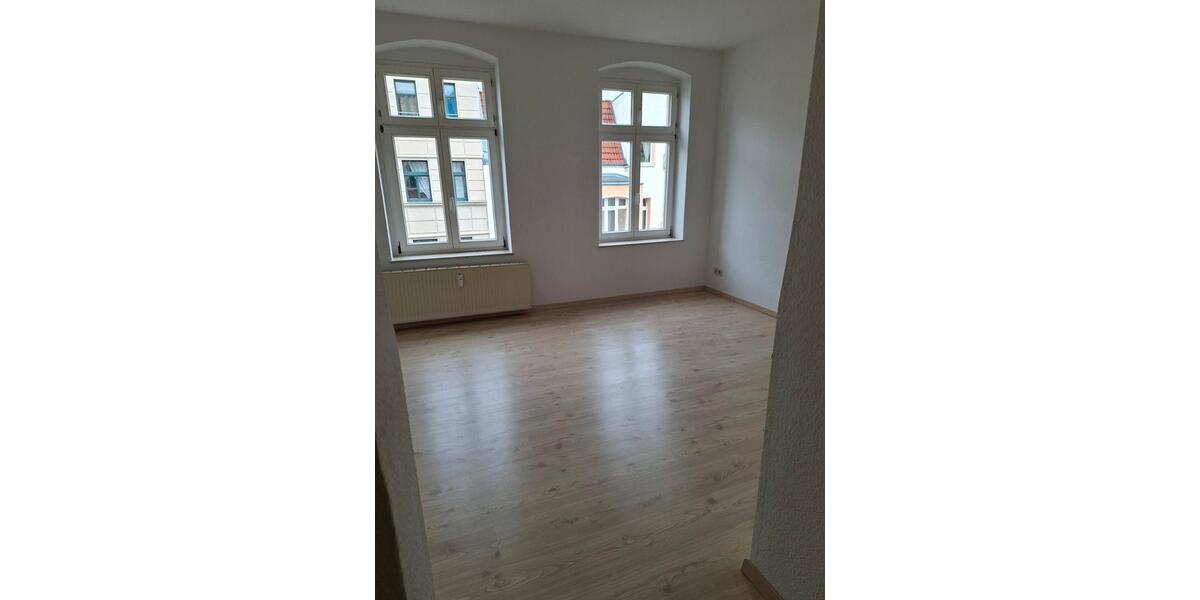 Maisonettenwohnung Halle (Saale) Damaschkestraße - 4 Zimmer, 119 m&sup2;, 1.120&euro; | Angebot:26562993